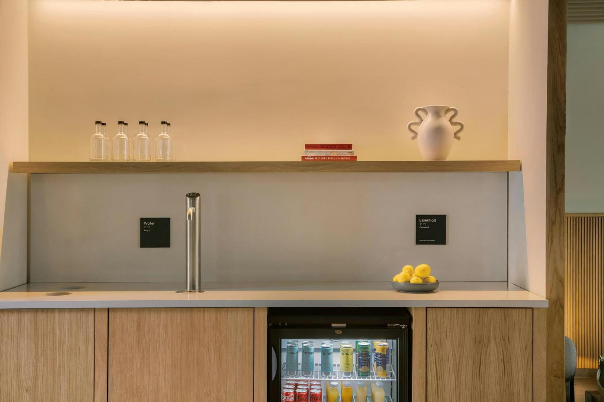 Sonder By Marriott Bonvoy Manzoni Torre Velasca Aparthotel Milano